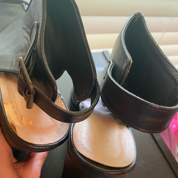 Vivid Diva, Black leather heels, Women’s size 7.5 - Picture 7 of 7